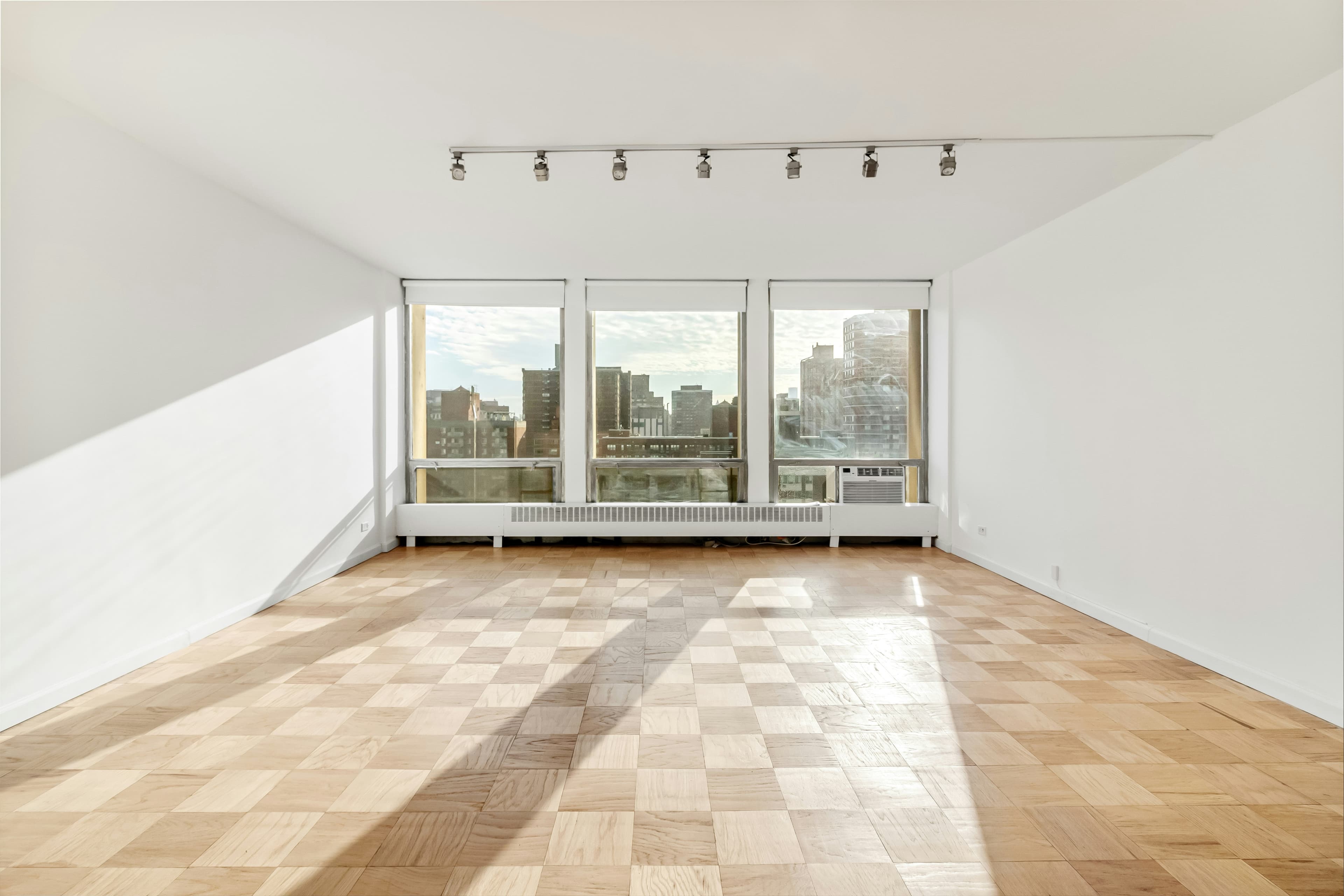 3-bedroom apartment in Express View Estate, FHA